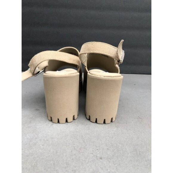 Steve Madden Sunnyside beige Suede Chunky Sandals size 10M - Picture 6 of 7